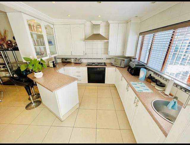 3 BEDROOM HOUSE FOR SALE IN TOWERBY